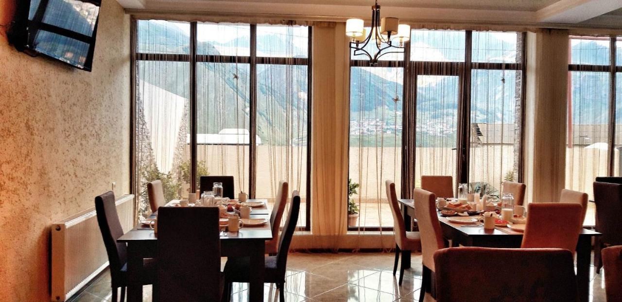 Hotel Iveria Kazbegi Dış mekan fotoğraf