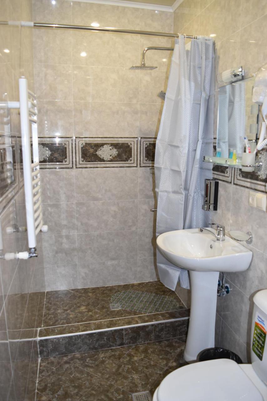 Hotel Iveria Kazbegi Dış mekan fotoğraf