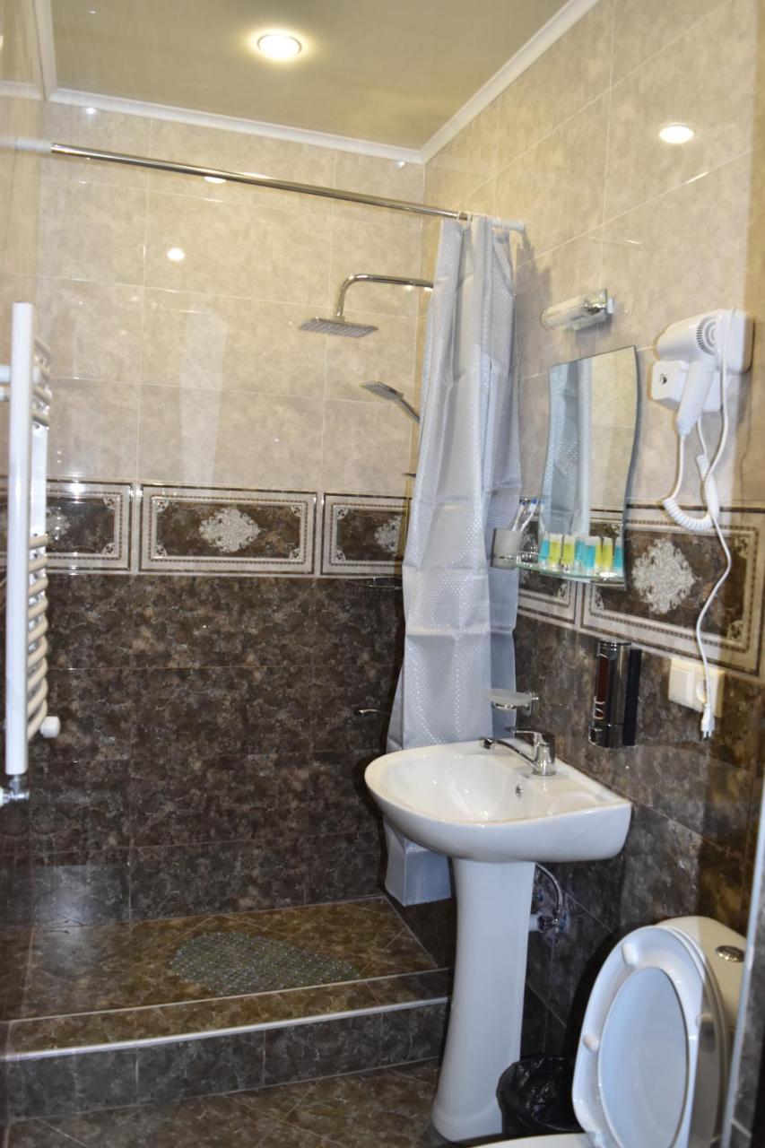 Hotel Iveria Kazbegi Dış mekan fotoğraf