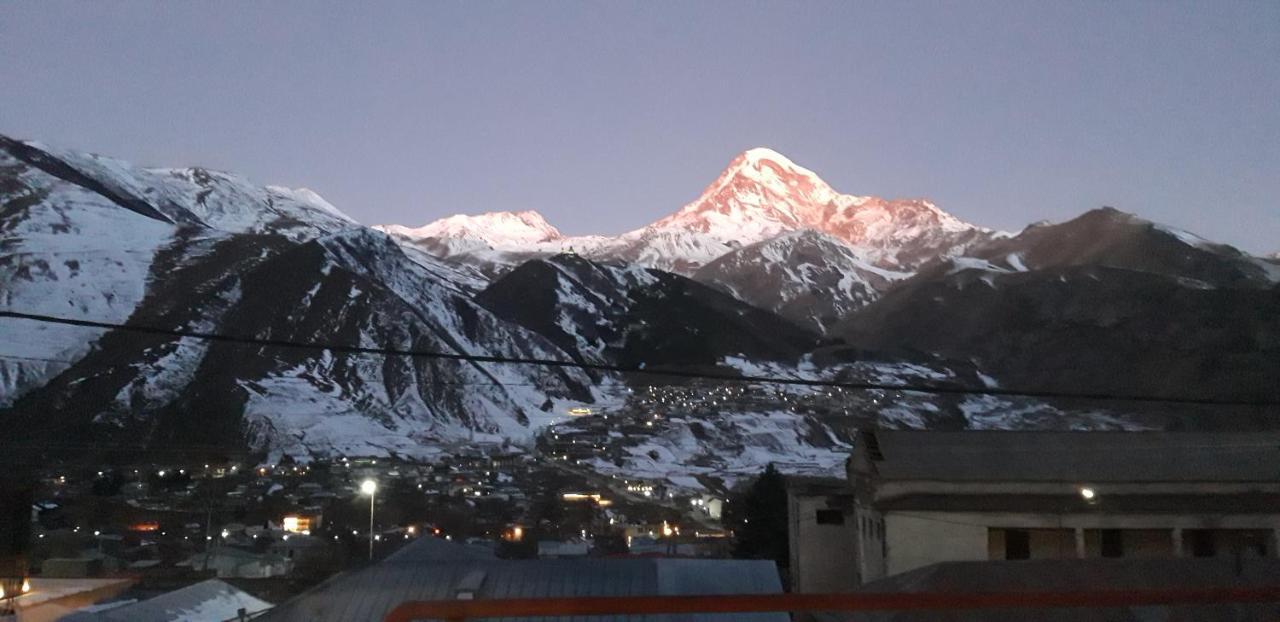 Hotel Iveria Kazbegi Dış mekan fotoğraf